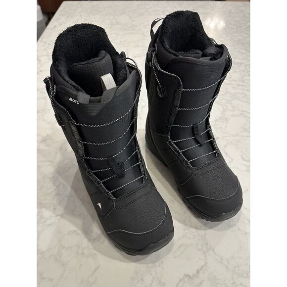 NEW Burton Moto Snowboard Boots with Speedzone Lacing, Men's Size 10.5, Black - Picture 2 of 7